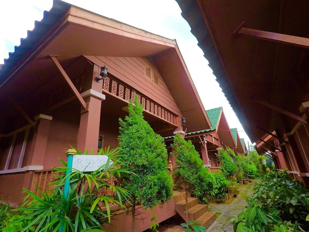 Chiangsan Goldenland Resort Chiang Saen Exterior photo