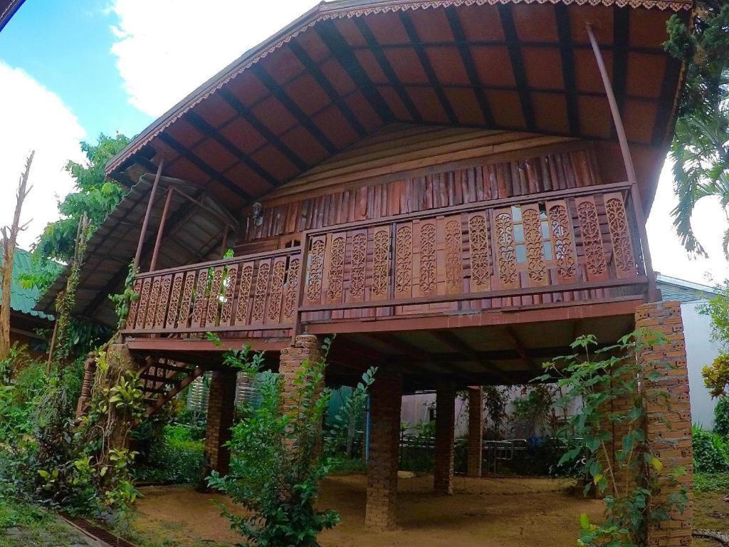 Chiangsan Goldenland Resort Chiang Saen Exterior photo