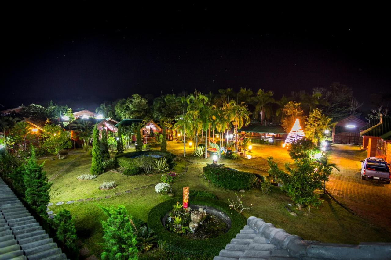 Chiangsan Goldenland Resort Chiang Saen Exterior photo