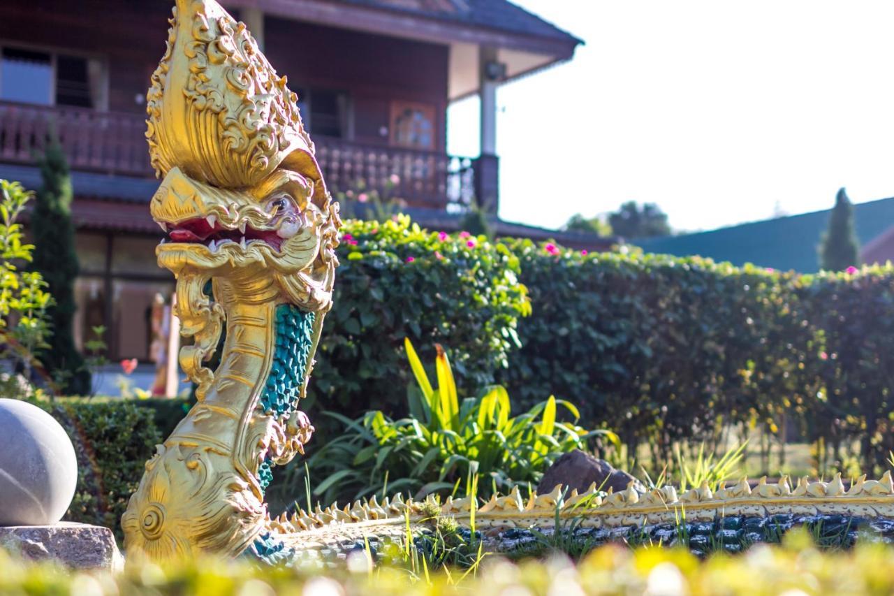 Chiangsan Goldenland Resort Chiang Saen Exterior photo