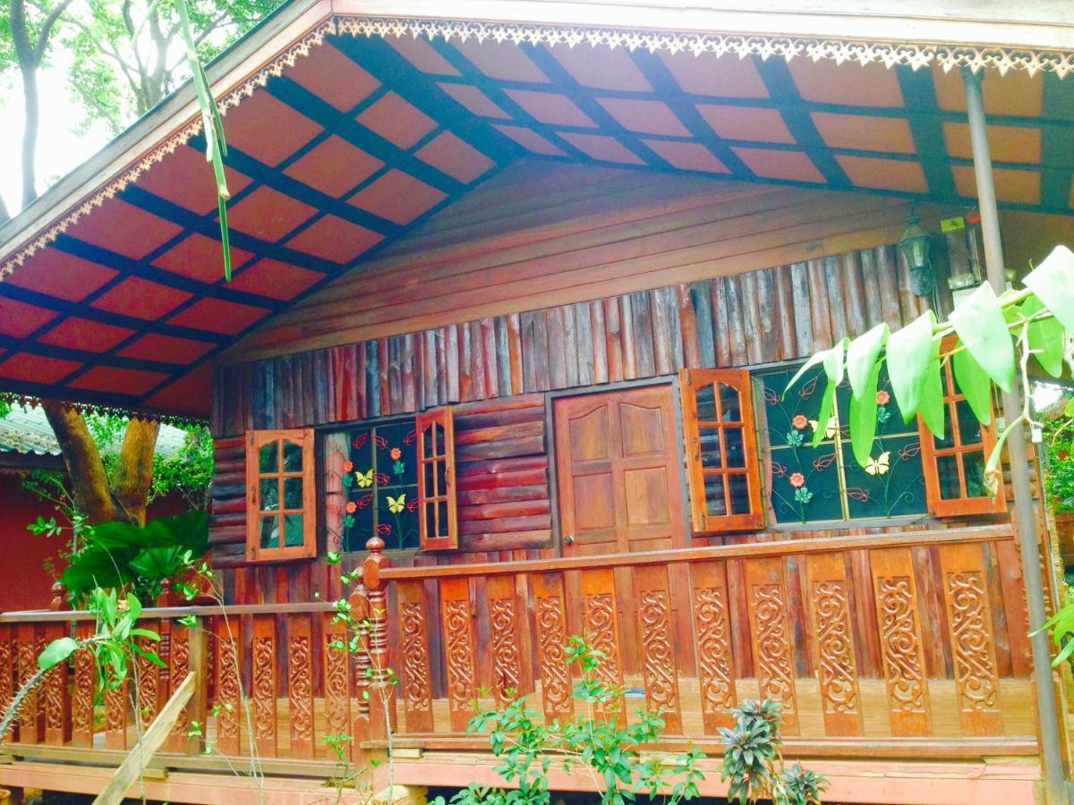 Chiangsan Goldenland Resort Chiang Saen Exterior photo
